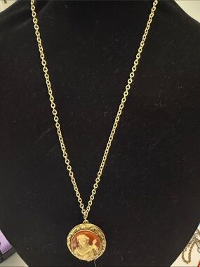 Gold-Tone Cameo Pendant Necklace in Brown and Gold